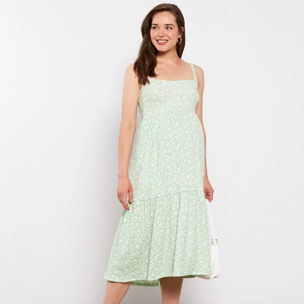 LC Waikiki Maternity Midi Dress M | Cottagecore Boho Floral Tiered Flowy
